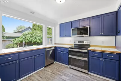 367 Lynnbrook Dr, Eugene, OR 97404 - Photo 13