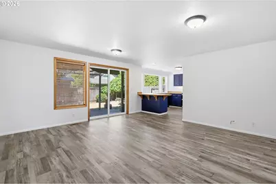 367 Lynnbrook Dr, Eugene, OR 97404 - Photo 17
