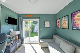 9101 N Allegheny Ave, Portland, OR 97203 - Photo 17