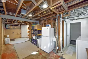 9101 N Allegheny Ave, Portland, OR 97203 - Photo 35