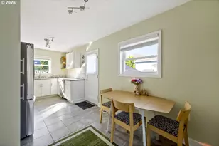 9101 N Allegheny Ave, Portland, OR 97203 - Photo 13