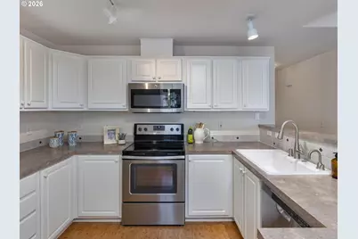 16248 SW Audubon St #204, Beaverton, OR 97003 - Photo 17