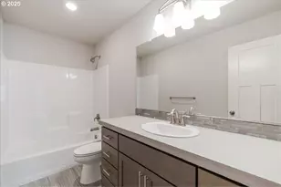 2094 Legacy Heights Dr, Salem, OR 97302 - Photo 29