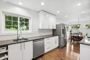3915 SE Risley Ave, Milwaukie, OR 97267 - Photo 9