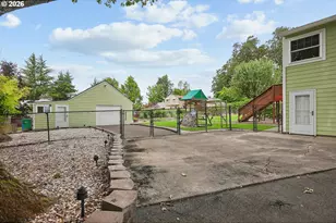 3915 SE Risley Ave, Milwaukie, OR 97267 - Photo 33
