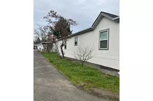 4501 Addy St, Washougal, WA 98671 - Photo 3