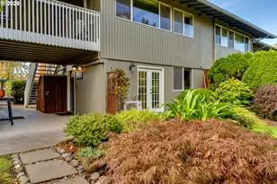 2141 W 15th Ct, Eugene, OR 97402 - Photo 3