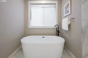 4214 SE 19th Ave, Brush Prairie, WA 98606 - Photo 17