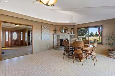 4667 St Paul Hwy NE, Saint Paul, OR 97137 - Photo 11