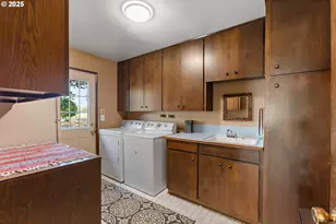 4667 St Paul Hwy NE, Saint Paul, OR 97137 - Photo 17