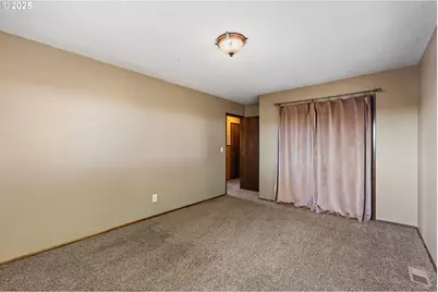 4667 St Paul Hwy NE, Saint Paul, OR 97137 - Photo 23