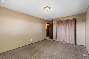 4667 St Paul Hwy NE, Saint Paul, OR 97137 - Photo 23