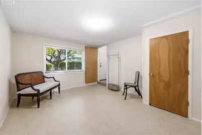 1522 Russet Dr, Eugene, OR 97401 - Photo 11