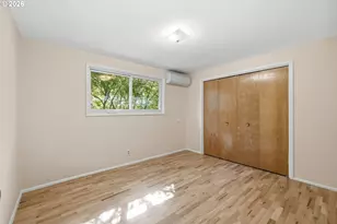 1522 Russet Dr, Eugene, OR 97401 - Photo 15