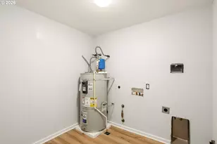 1100 SE 114th Pl, Portland, OR 97216 - Photo 23
