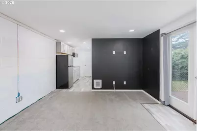317 NE Benton St, Newport, OR 97365 - Photo 19