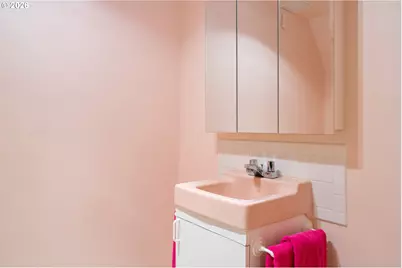 6550 N Tyler Ave, Portland, OR 97035 - Photo 27