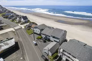 241 SW Ebb Ave, Lincoln City, OR 97367 - Photo 9