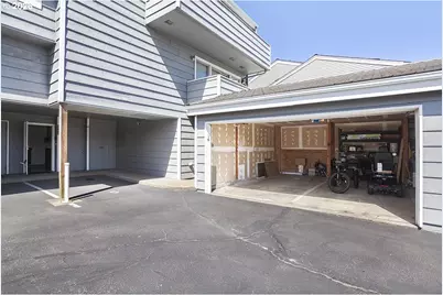 241 SW Ebb Ave, Lincoln City, OR 97367 - Photo 41