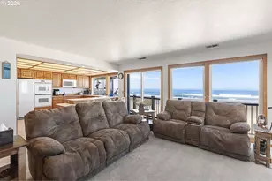 241 SW Ebb Ave, Lincoln City, OR 97367 - Photo 15