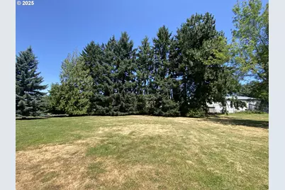 10500 NE 2nd Ave, Portland, OR 97211 - Photo 5