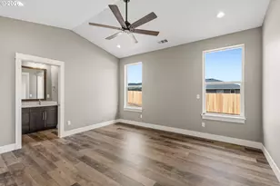 260 SE Logan St, Winston, OR 97496 - Photo 21