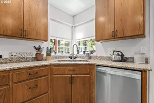 1116 Russ Ln, McMinnville, OR 97128 - Photo 11