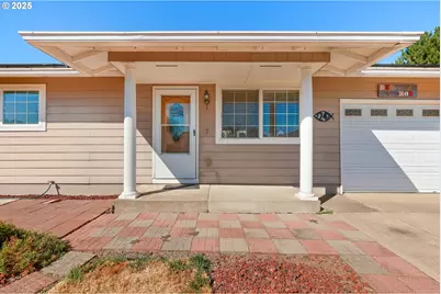 2247 Oregon Ct, Woodburn, OR 97071 - Photo 29