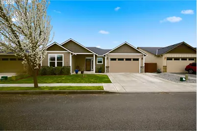 1614 NW 23rd Ave, Battle Ground, WA 98604 - Photo 1