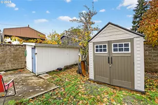 8739 SE Knapp St, Portland, OR 97266 - Photo 23