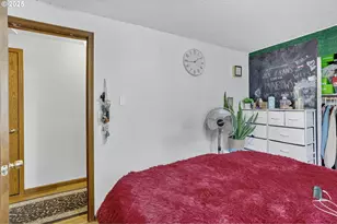 8739 SE Knapp St, Portland, OR 97266 - Photo 15