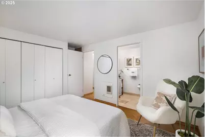 1907 NW Hoyt St, Portland, OR 97209 - Photo 27