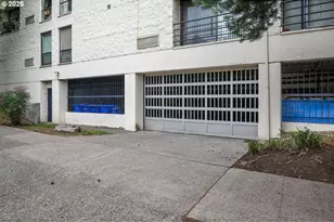 1907 NW Hoyt St, Portland, OR 97209 - Photo 31