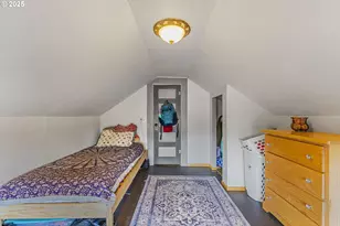 633 SE Ash St, Dallas, OR 97338 - Photo 25