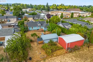 633 SE Ash St, Dallas, OR 97338 - Photo 45