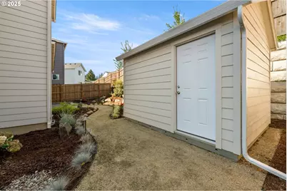 15754 SW Vanderwood Ave, Portland, OR 97224 - Photo 41