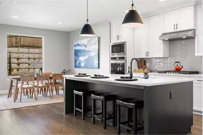 15754 SW Vanderwood Ave, Portland, OR 97224 - Photo 9