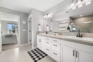 15754 SW Vanderwood Ave, Portland, OR 97224 - Photo 25