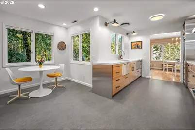 2631 SW Sherwood Dr, Portland, OR 97201 - Photo 17