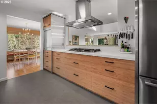 2631 SW Sherwood Dr, Portland, OR 97201 - Photo 13