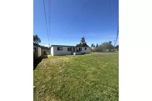 355 N 8th St, Lakeside, OR 97449 - Photo 3