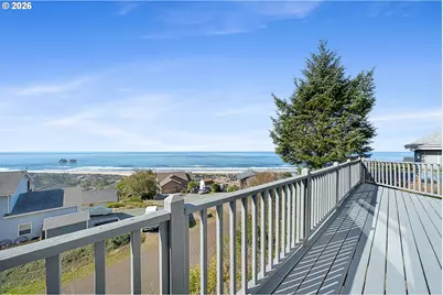 490 Pacific View Dr, Rockaway Beach, OR 97136 - Photo 31
