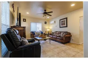 1329 Baker St, Salem, OR 97301 - Photo 5