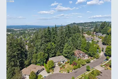 12421 SE Deerfield Pl, Happy Valley, OR 97086 - Photo 33