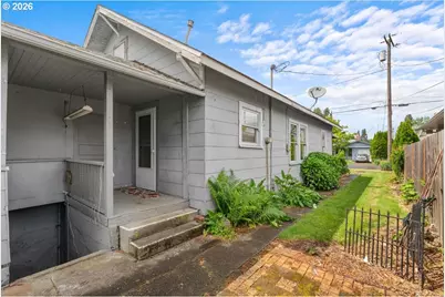225 W Berkeley St, Gladstone, OR 97027 - Photo 19