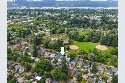 6214 N Kerby Ave, Portland, OR 97217 - Photo 5