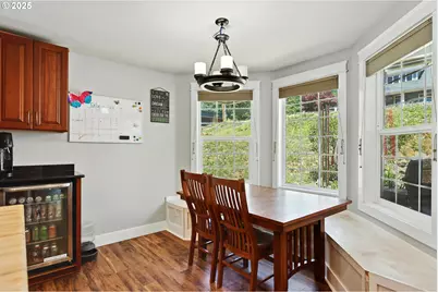 438 NW Roselawn St, Stevenson, WA 98648 - Photo 5