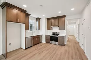 1724 NW 18th St, Battle Ground, WA 98604 - Photo 3