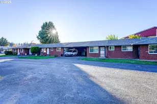 1049 SE Walnut St, Hillsboro, OR 97123 - Photo 25