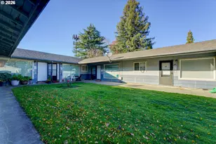 1049 SE Walnut St, Hillsboro, OR 97123 - Photo 23